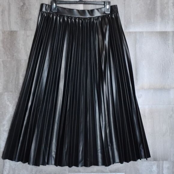 Sincerely Jules Faux Leather Pleated Maxi Dress Size XL - Picture 2 of 5